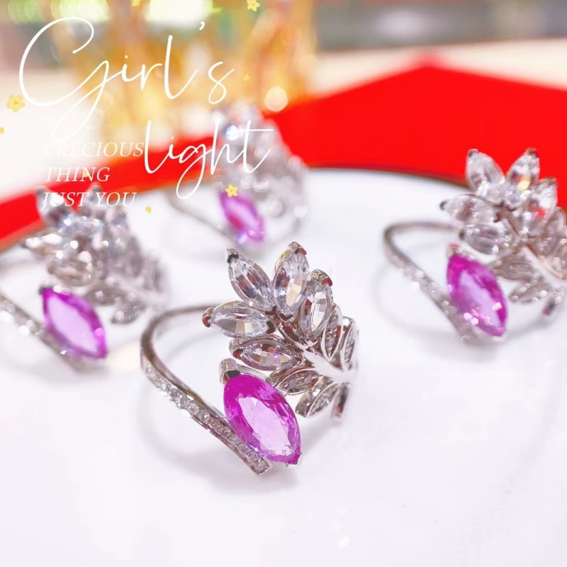 Đồ trang sức Tuochen 18K Vàng Phong cách mới Marquis Diamond Leaf Ring