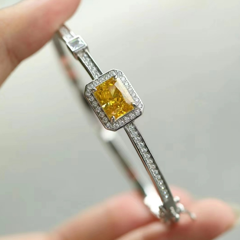 Sterling Silver 925 với Vòng tay kim cương đầy màu carbon cao